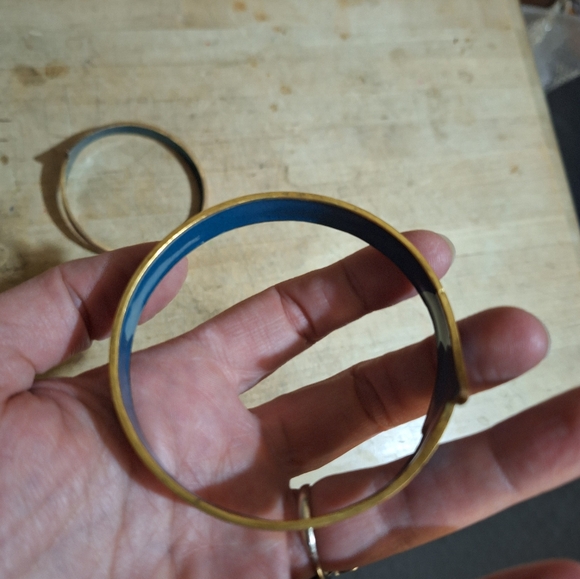 2 Vintage Cloisonne fish bangle bracelets - Picture 11 of 11